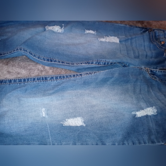 Maurices jeans - Picture 3 of 5